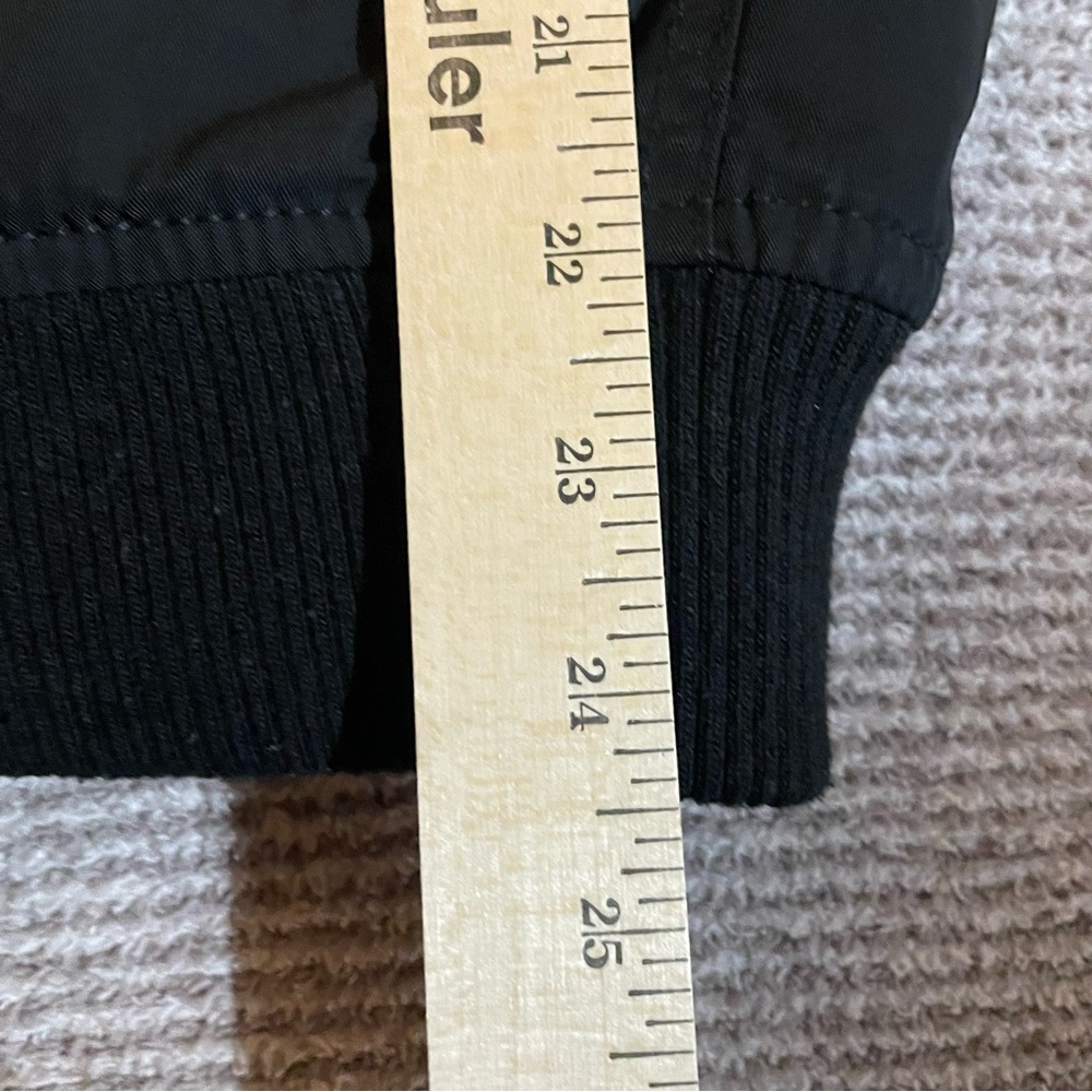 Tommy Hilfiger winter and fall black jacket - Picture 12 of 16